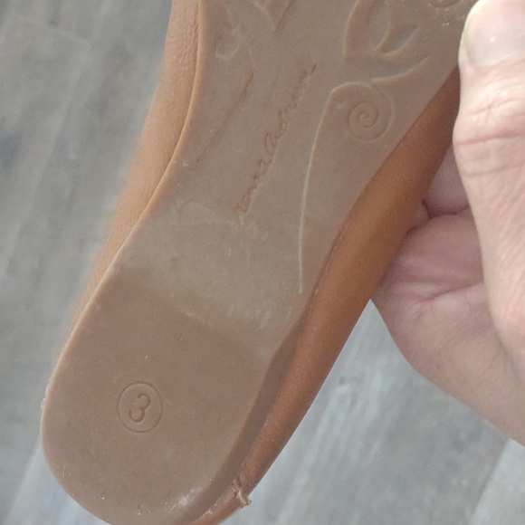 Tan & gold Hanna Andersson leather size 3 girls shoes - Picture 6 of 7